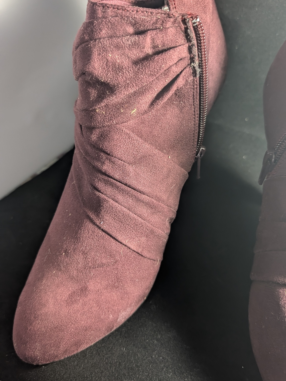 FIONI Clothing Ruched Ankle Booties in Plum